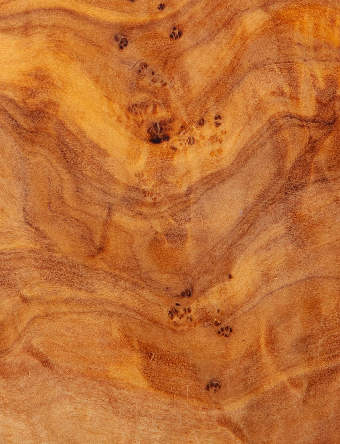 Veta de una tabla de madera de olivo